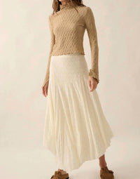 Promesa - Floral Embroidered Midi Skirt