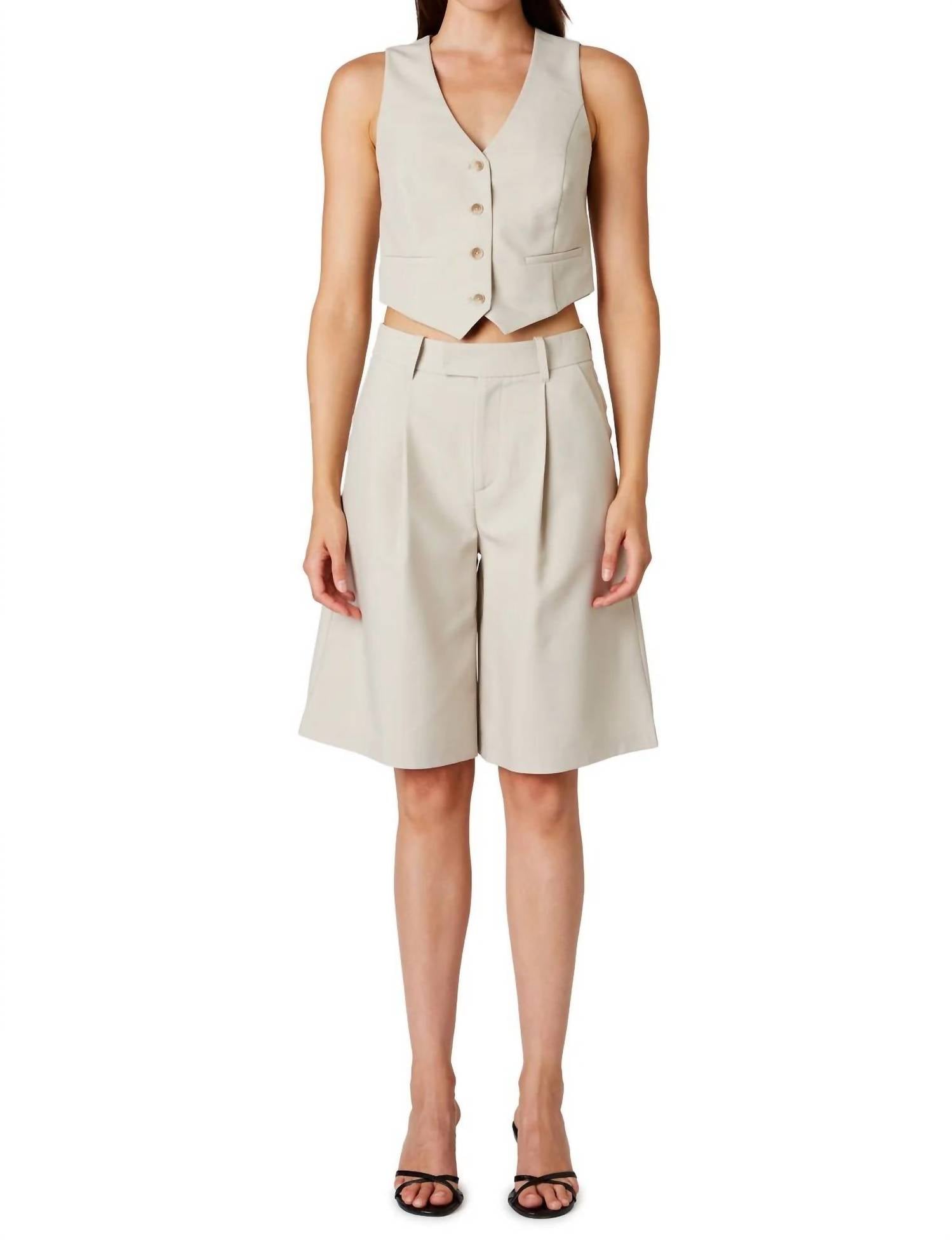 NIA Daisy Trouser Shorts in shell - women's shorts