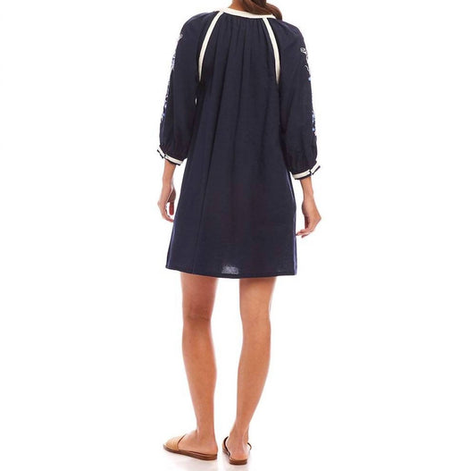Karen Kane - Blouson Sleeve Embroidered Peasant Dress