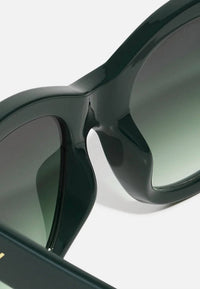 Quay - Unisex After Hours Sunglasses