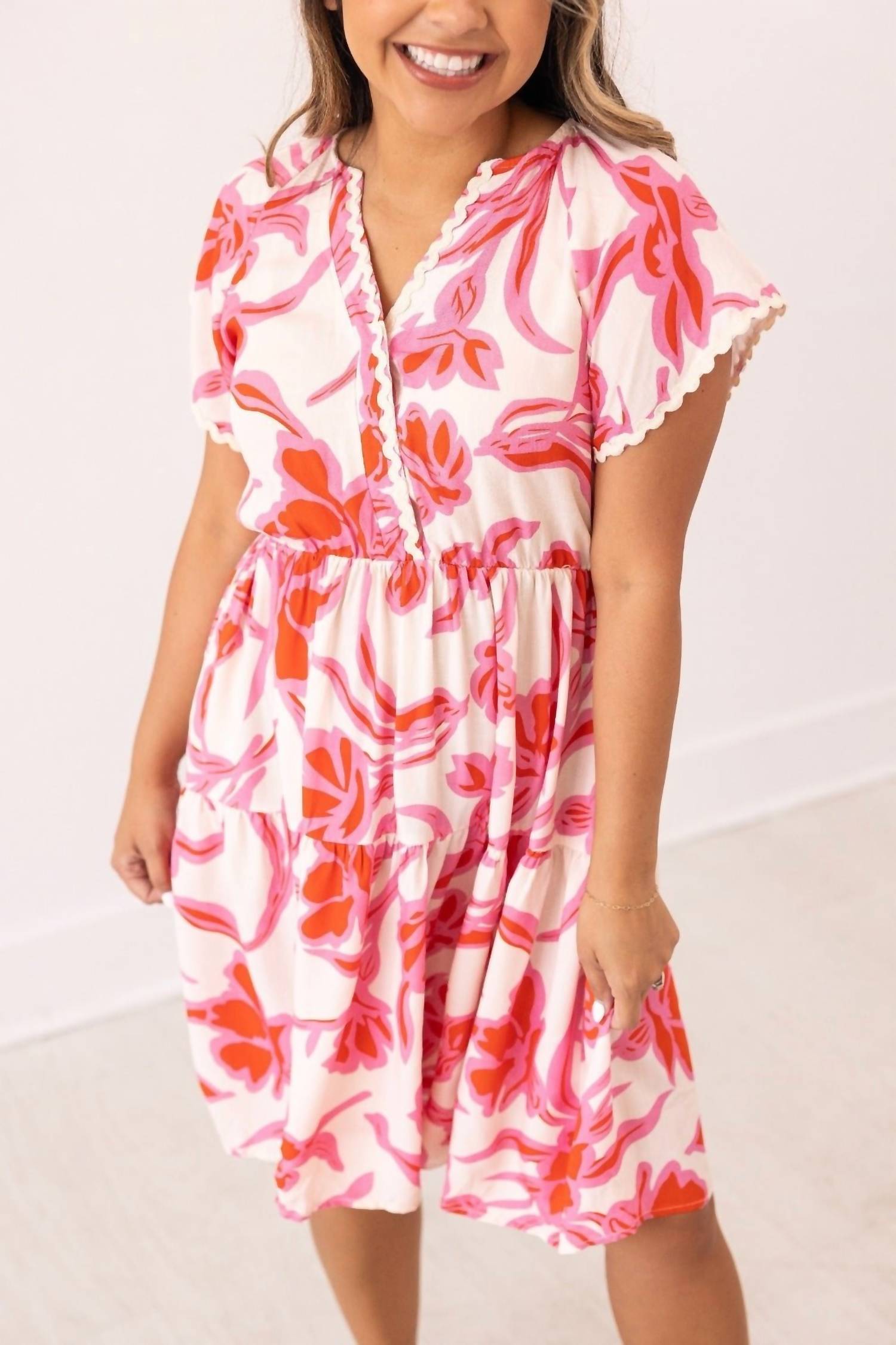 Grace + Emma - Scallop Trim Floral Dress