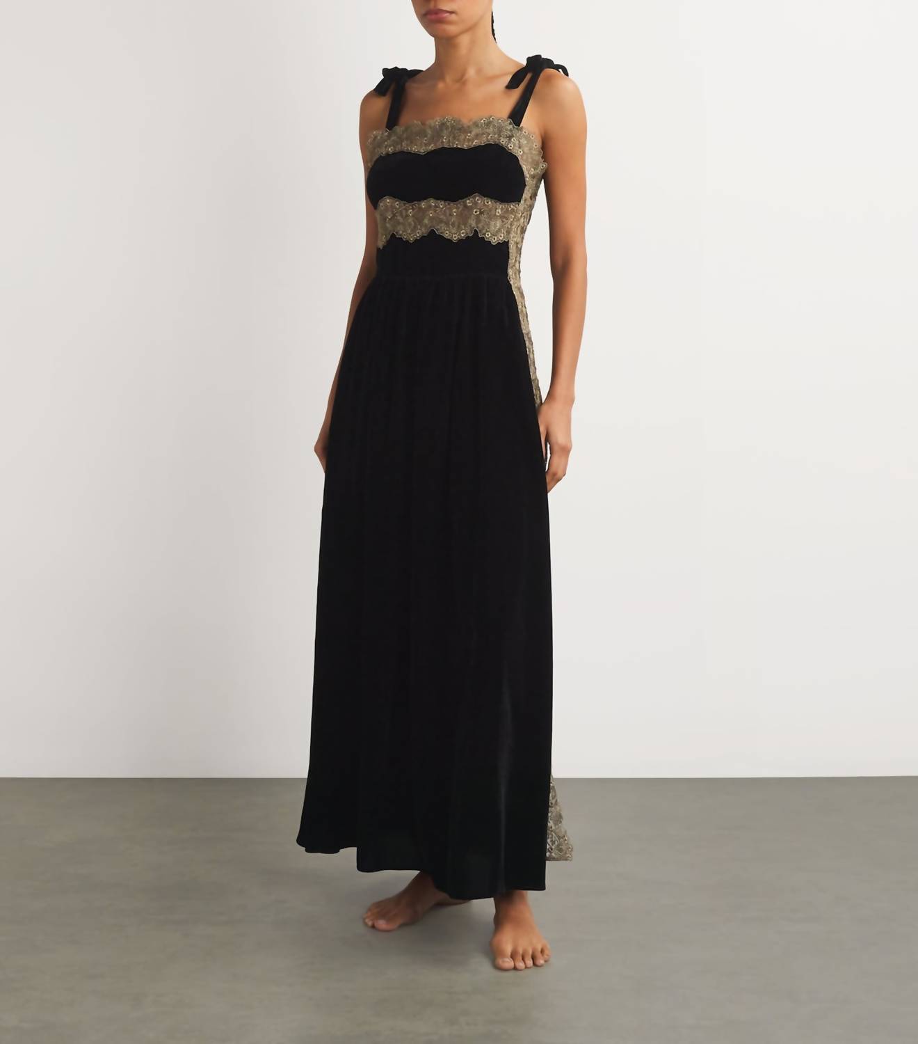 Loretta Caponi - Sabina Sleeveless Tie Shoulder Lace Detail Velvet Dress