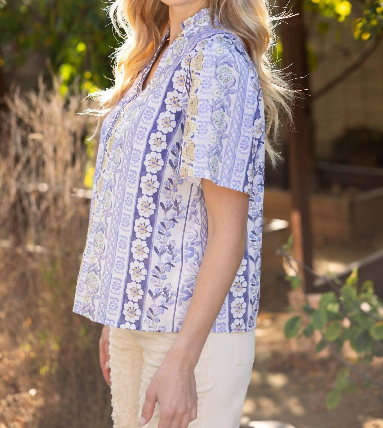 Voy - Floral Ruffle Collar Days Top