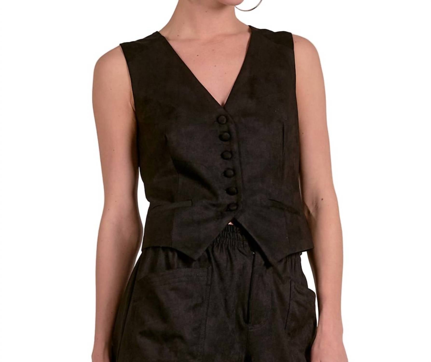 Elan - V-neck Sleeveless Blouse