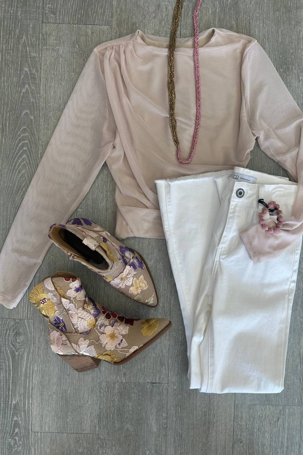 Q2 - High Rise Basic Flared Jeans