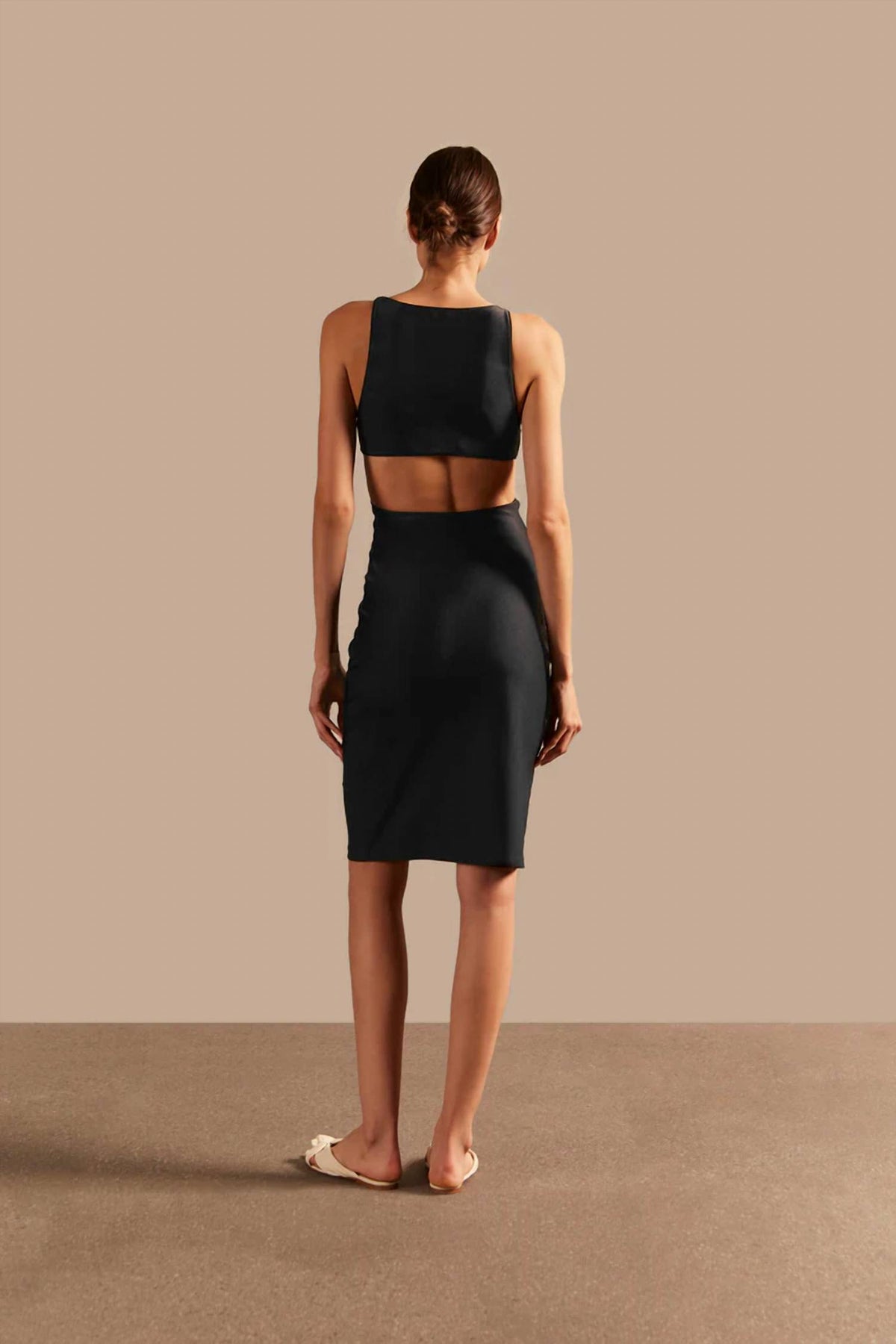 Adriana Degreas - Cut-out Solid Short Dress