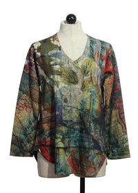 Inoah - Women's Long Sleeve V-neck Curved Hem Top
