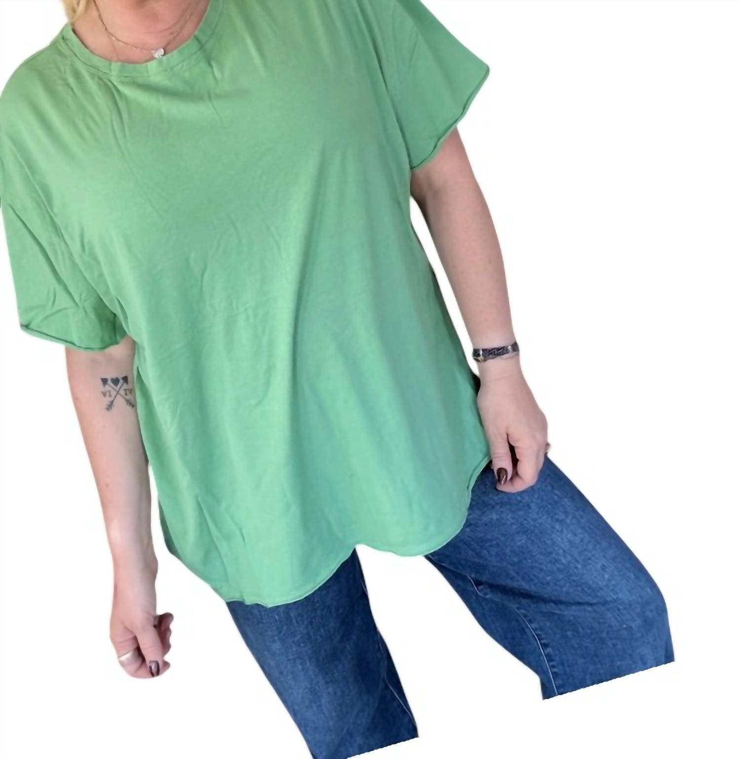 Yelete - Perfect Fit Magic Tee