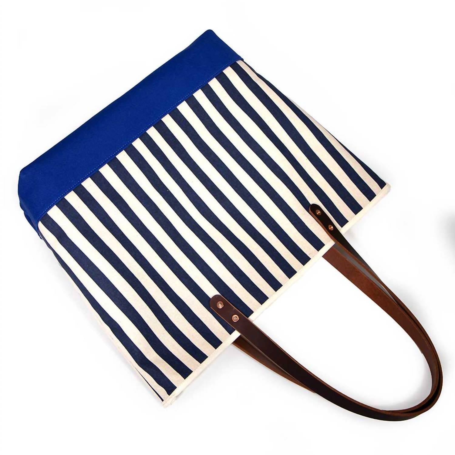 General Knot & Co. - Women's Bucket Tote Bag