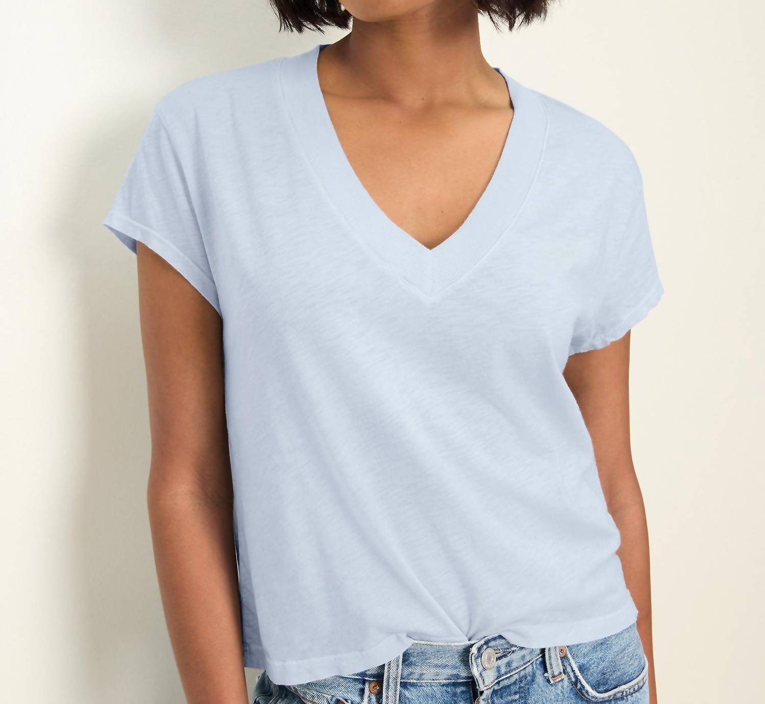 Michael Stars - Harlan Cropped V-neck Tee