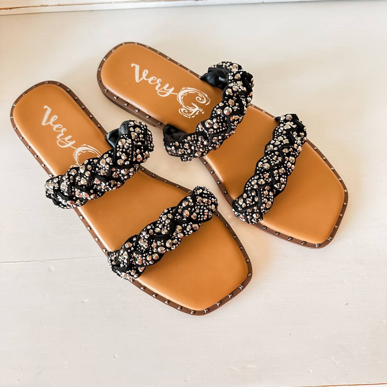 Very G - Women's Twisty Sandal