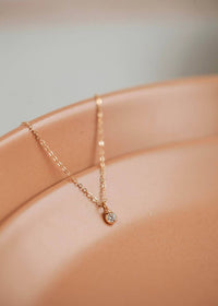 Hello Adorn - Women's Solitaire Necklace