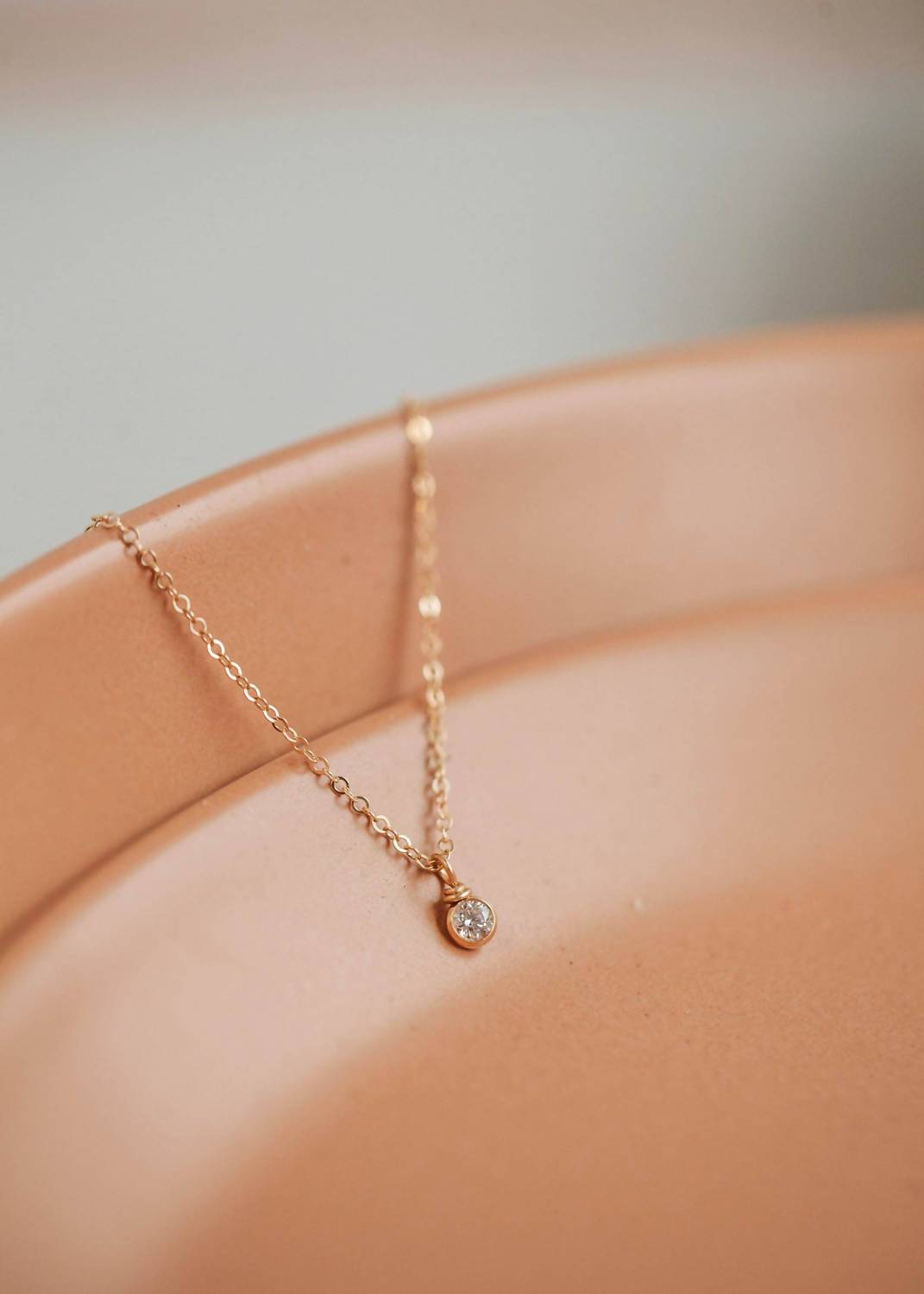 Hello Adorn - Women's Solitaire Necklace