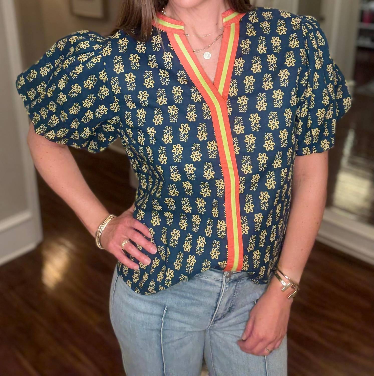 Thml - Puff Sleeve V Neck Top