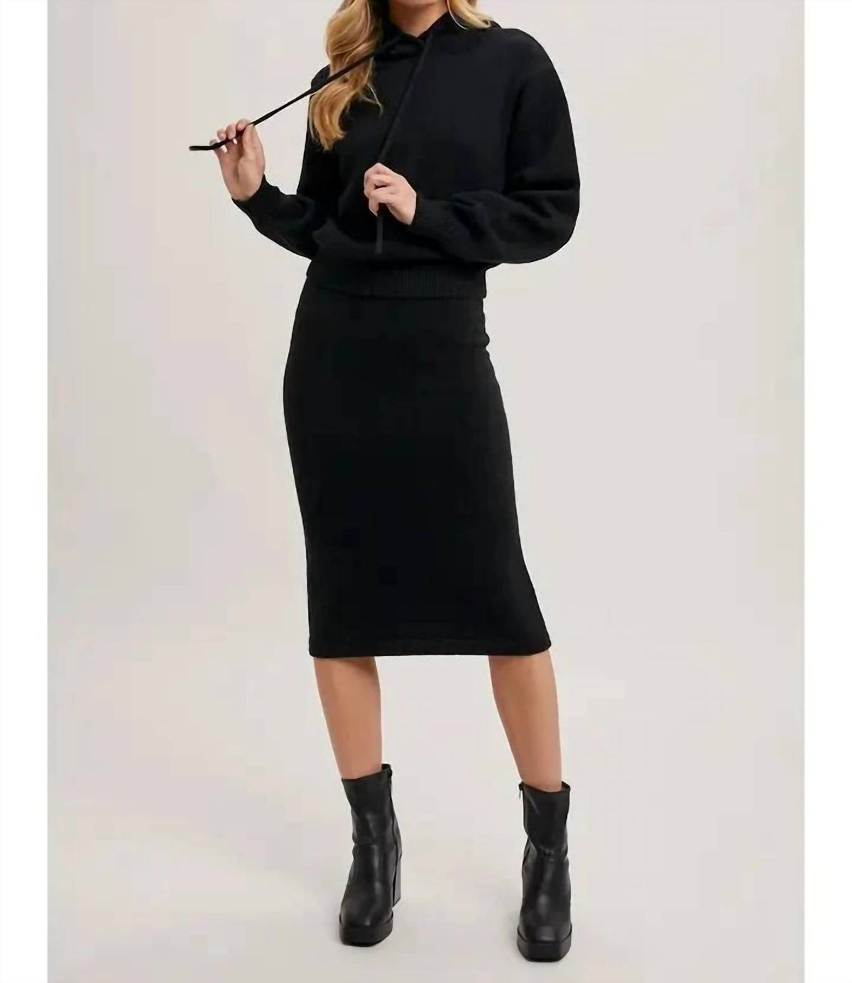 Bluivy - Perfect Hoodie And Skirt Set