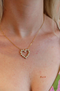 Chansuttpearls - Women's Large Diamond Heart Necklace