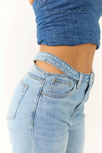 Ceros - Cutout Waistband Detail Straight Leg Jeans