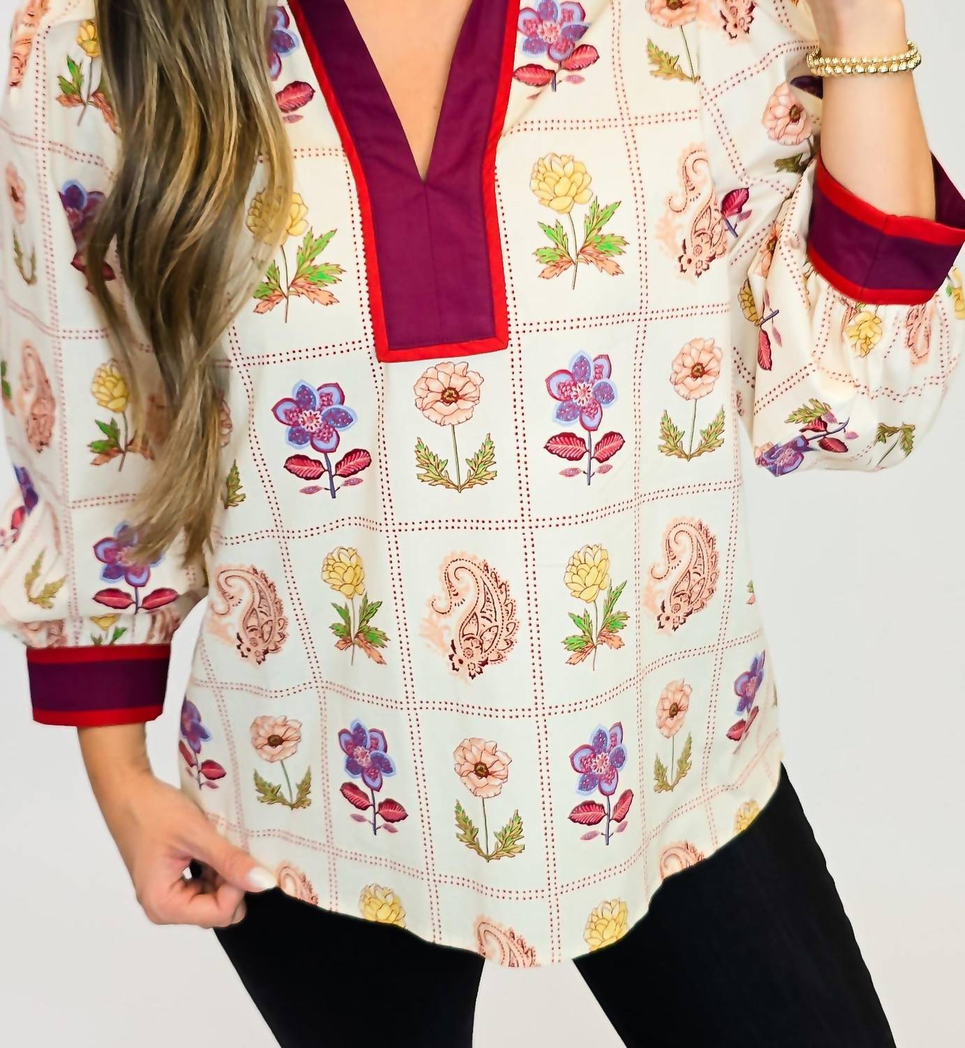Entro - Floral Printed Contrast Split Neck Top