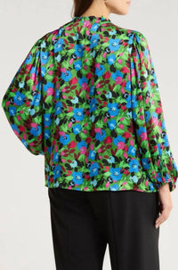 SUGARLIPS Destine Floral Top in green - women's blouse - detail view
