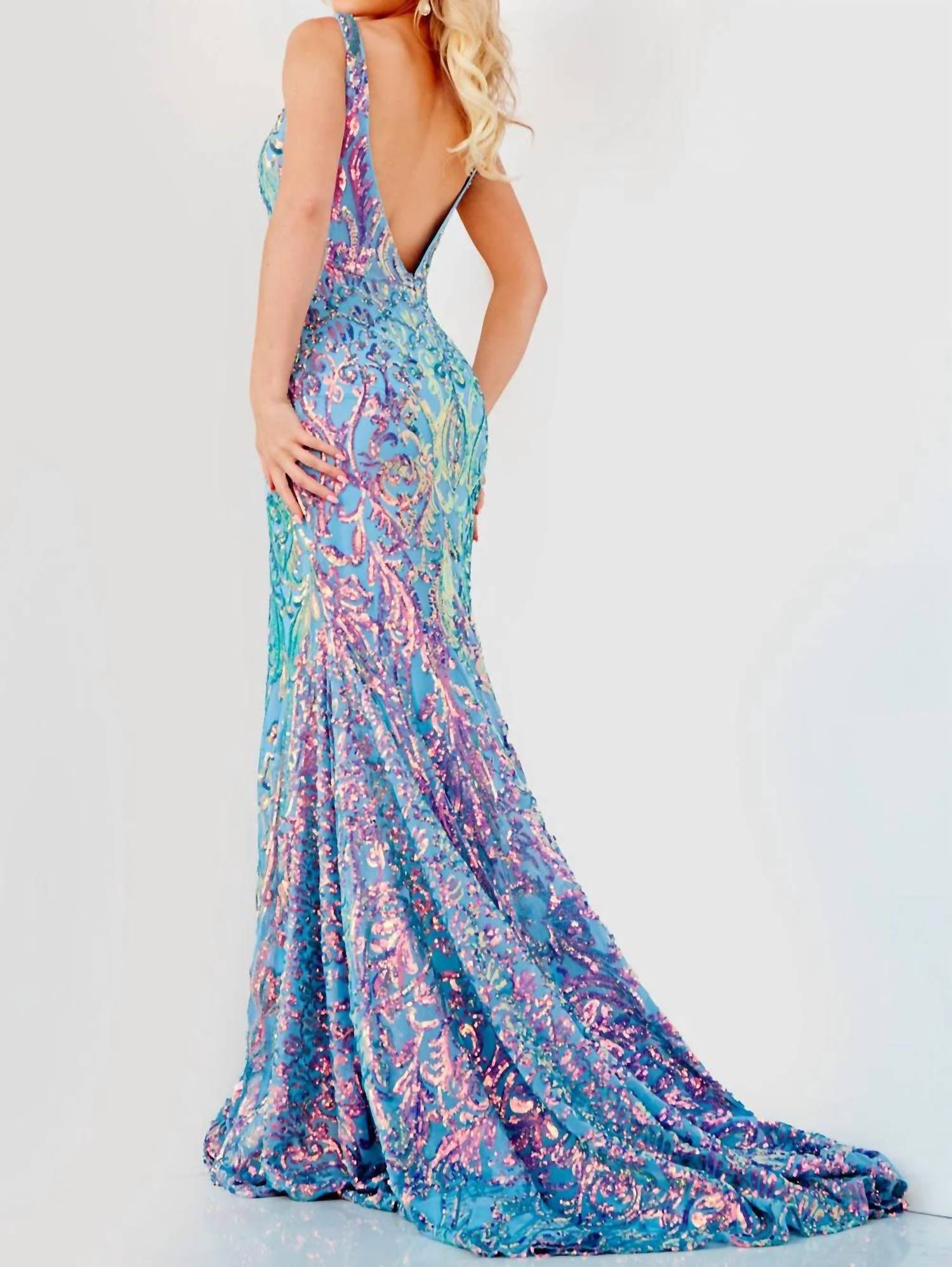 Jovani - V Neck Open Back Dress