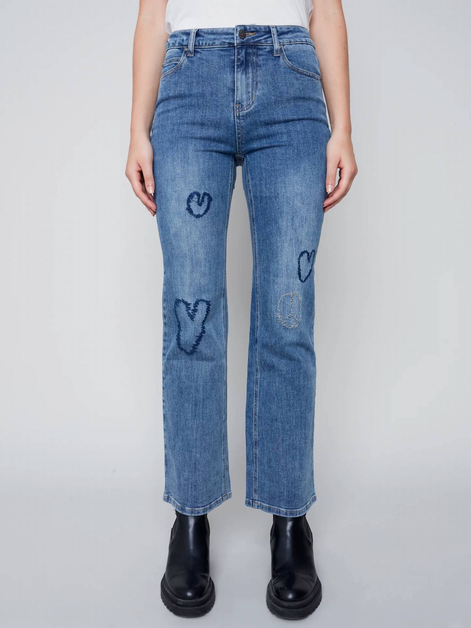 CHARLIE B Heart Embroidered Jean in medium blue - women's jeans