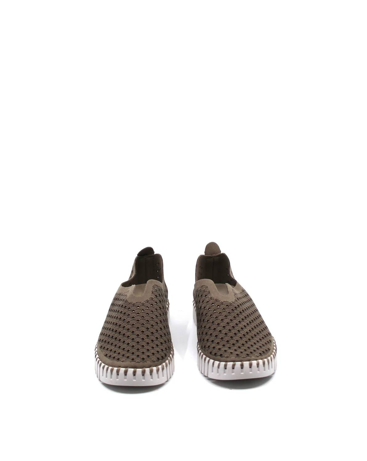 Ilse Jacobsen Women's Tulip 139 Shoes in falcon - women's flats - alternate view