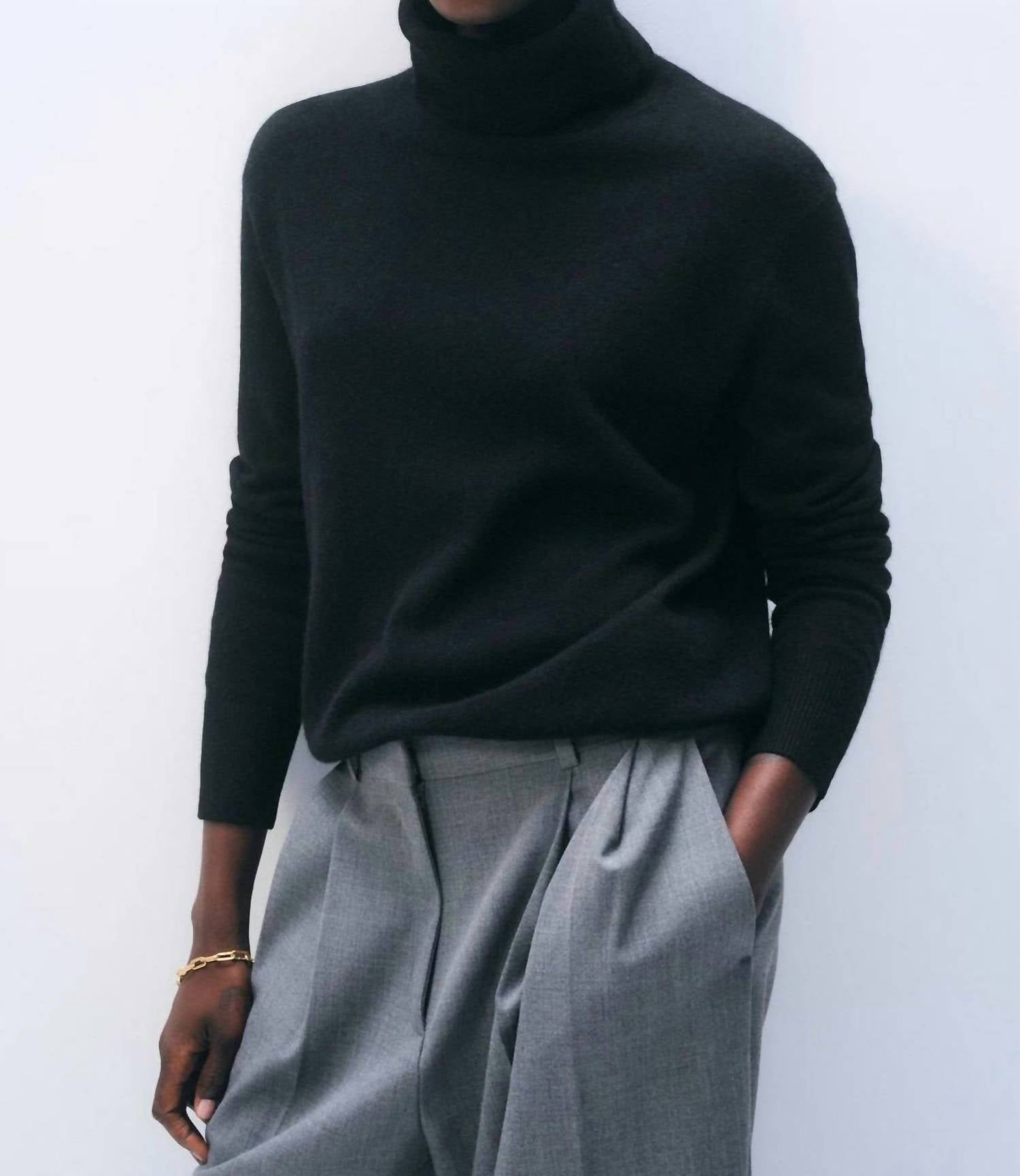 White + Warren - Cashmere Rib Trim Easy Turtleneck Sweater