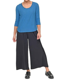 Tulip Clothing - Bowen Pullover Sweater