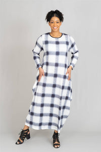 Kara Chic - Tie Knit Maxi Dress