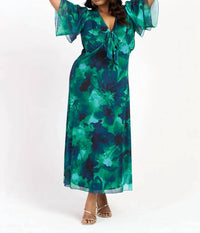 Fashion Szn Curve - Flutter Sleeve Dress - Plus