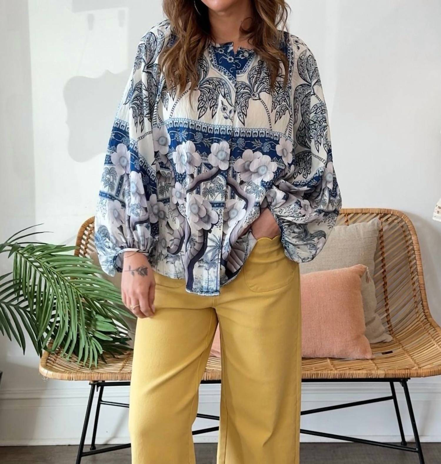 Entro - Chloe Balloon Sleeve Top