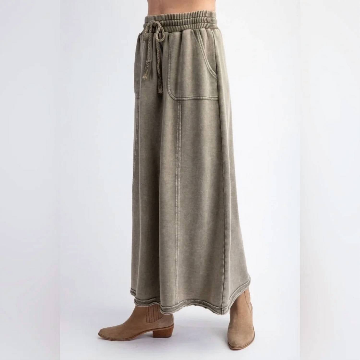 Easel Mineral Washed Cargo Skirt in olive - women's skirt - detail view