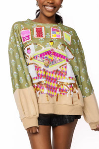 Queen Of Sparkles - Mahjong Table & Chairs Sweatshirt