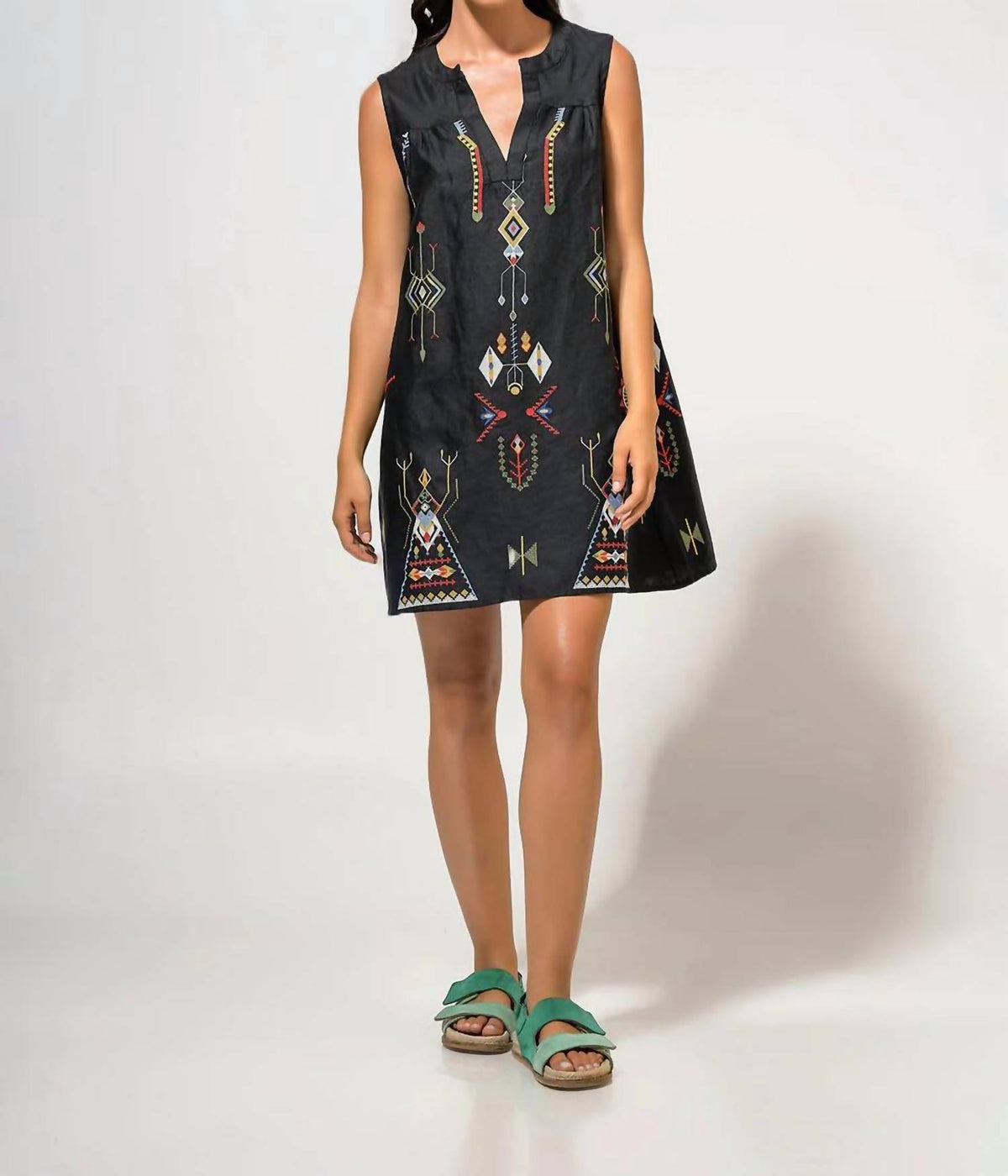 Aether Concept - Sleeveless Shift Dress