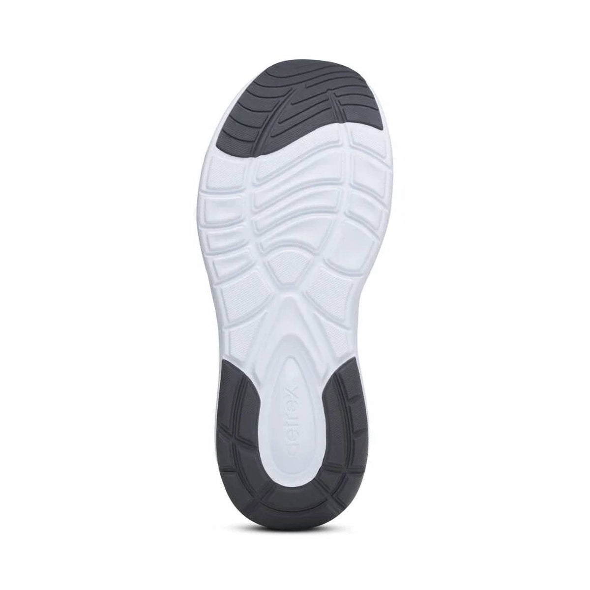 Aetrex - Men's Chase Arch Support Sneakers