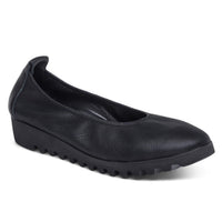 Aetrex - Women's Brianna Flat