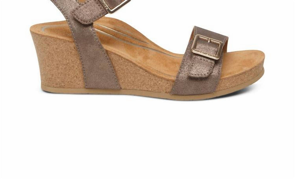 Aetrex - Women's Lexa Wedge Sandals