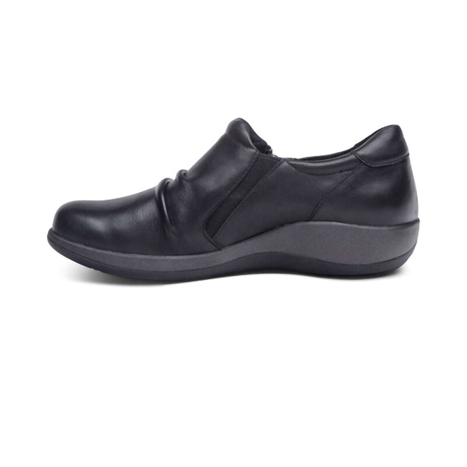 Aetrex - Women's Katie Side Zip Slip - on - black - flats - leather