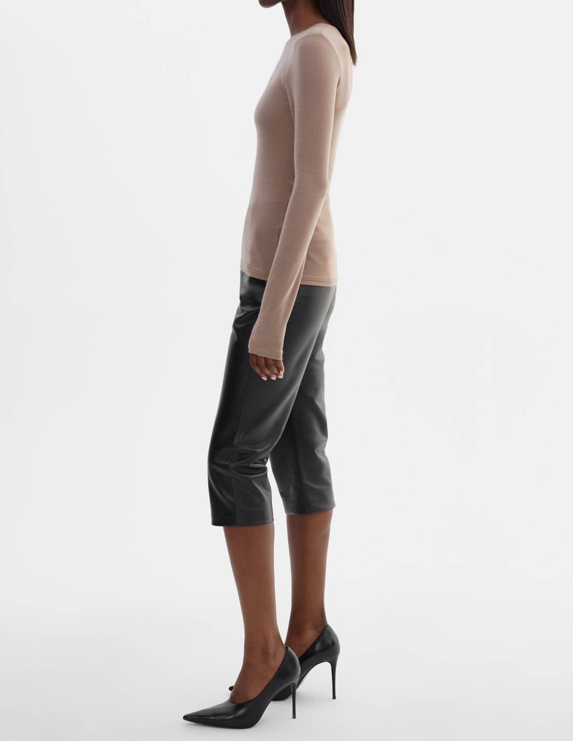 Lamarque - Long sleeve crew neck Top