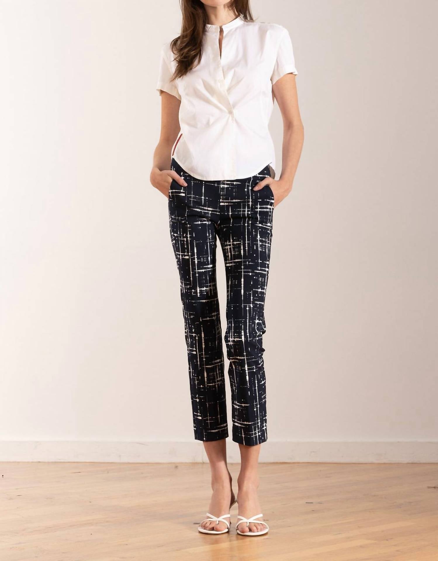 Avenue Montaigne - Women's Lulu Ankle Slim Straight Pants