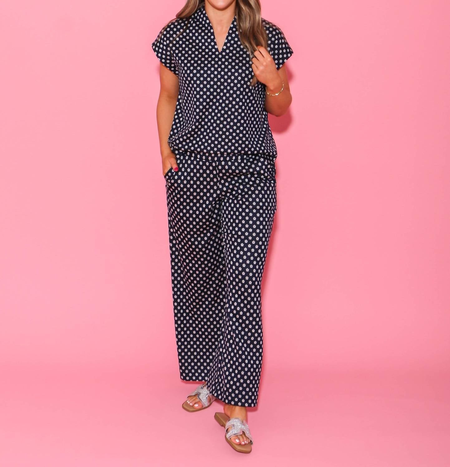 Ivy Jane - Popover Top And Knit Pants Set