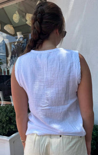 Bobi - Henley Sleeveless Top