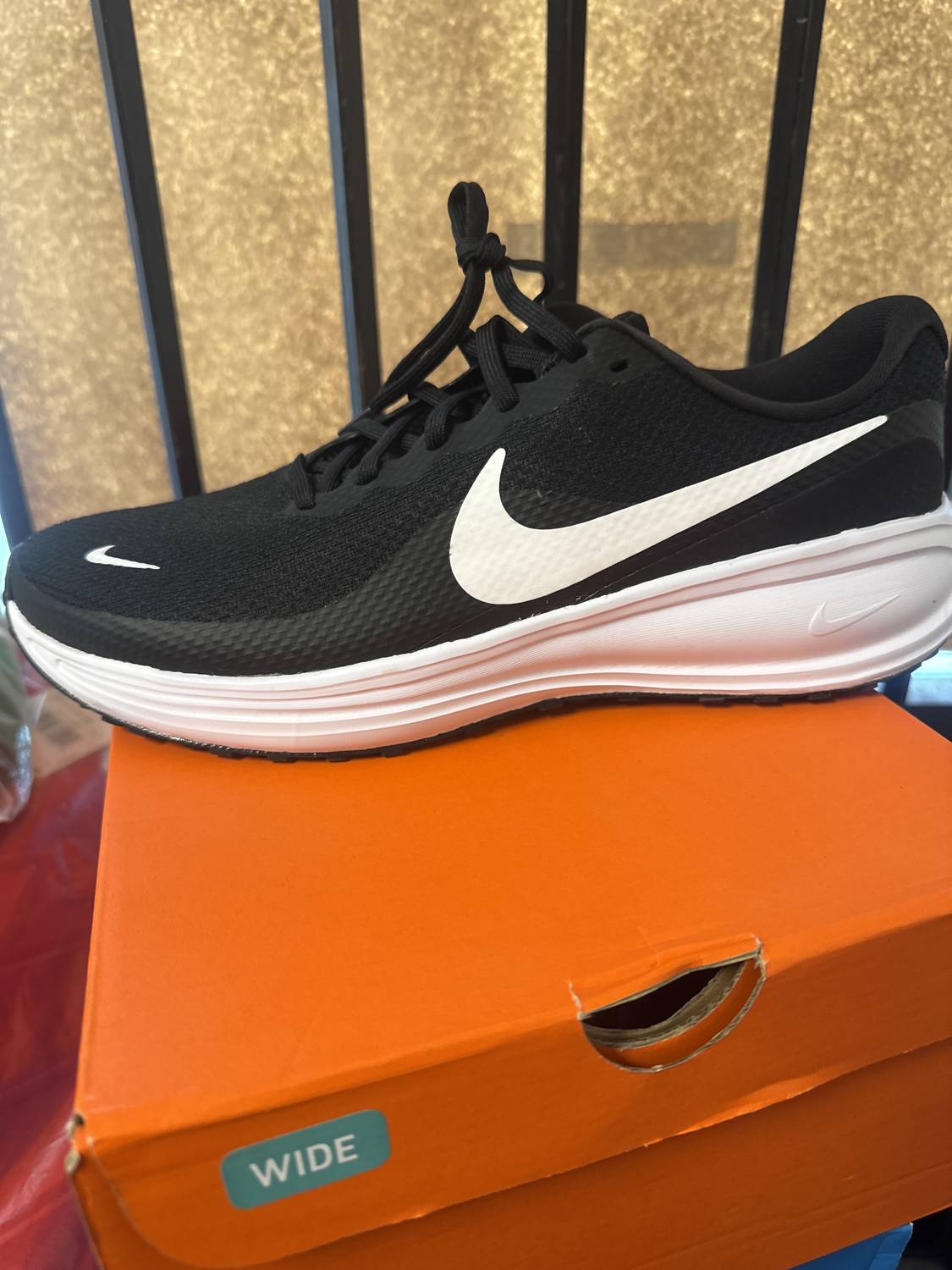NIKE Men's Revolution 8 Shoe - Wide in black white black - men's sneaker