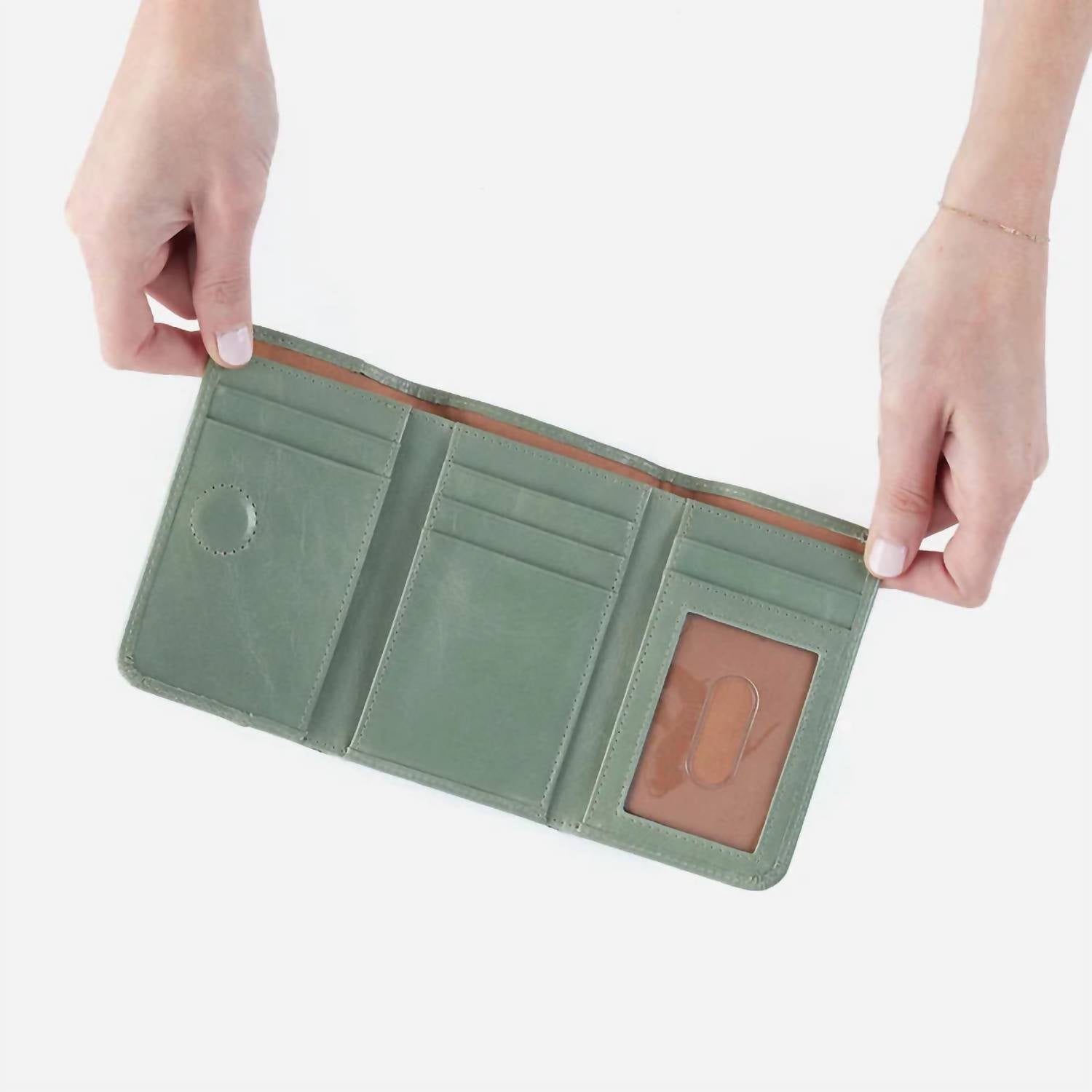 Hobo - Women's Jill Trifold Wallet