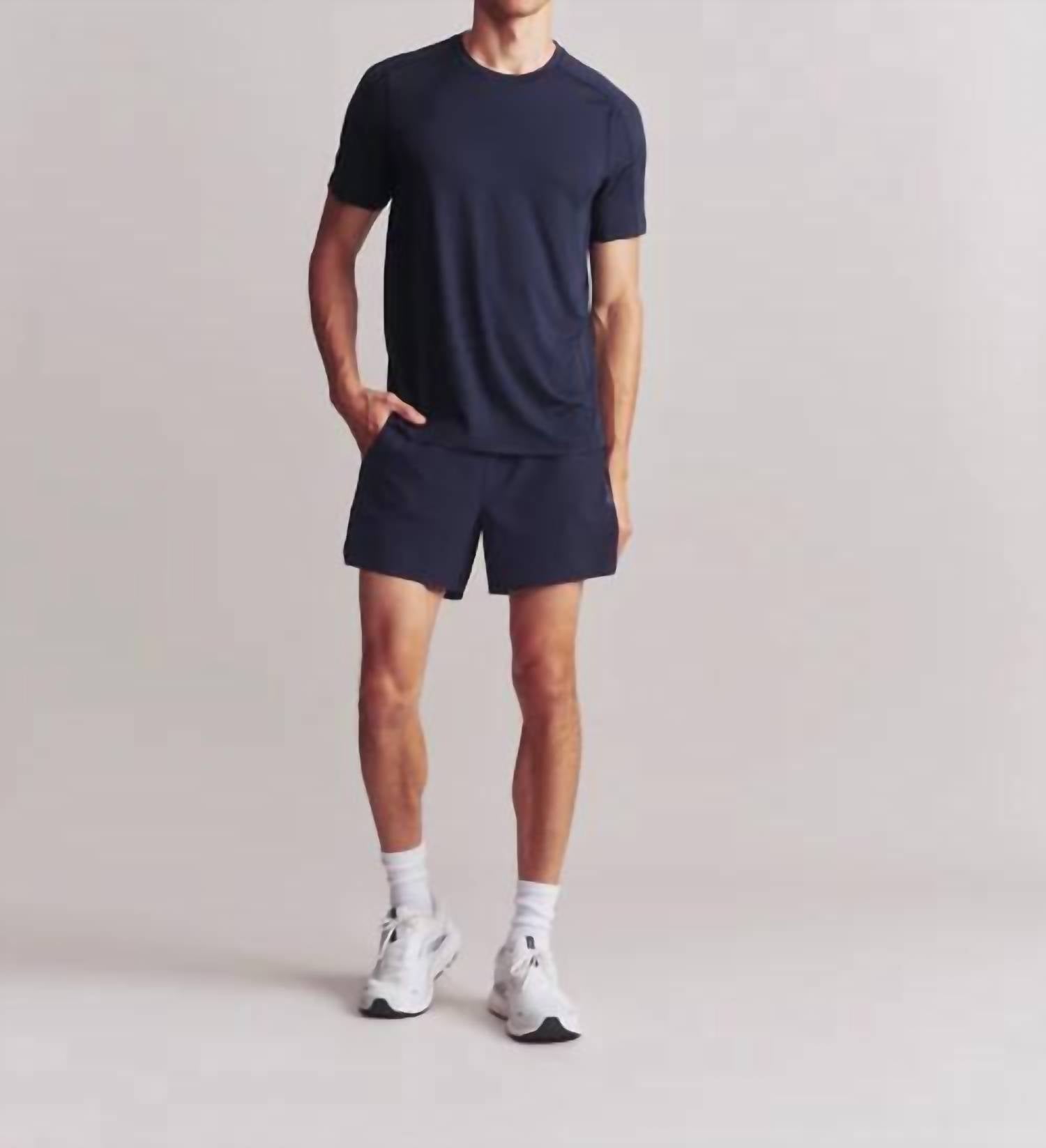 Rhone - Men Invictus Training Tee Top