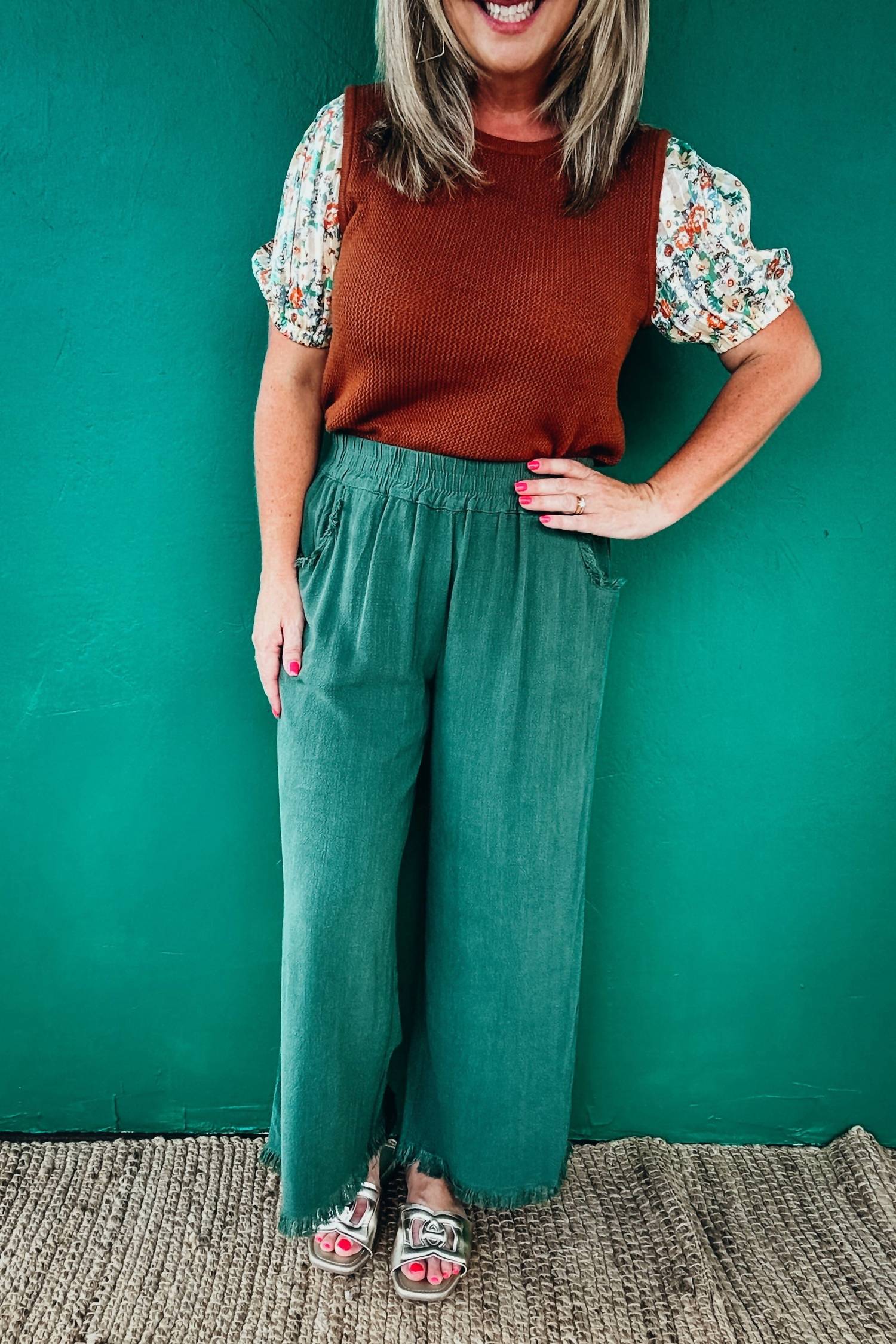 Umgee - Tabitha Wide Leg Cropped Linen Pants
