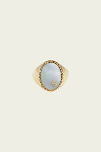 Yvonne Leon - Women's Chevalière Oval Ring