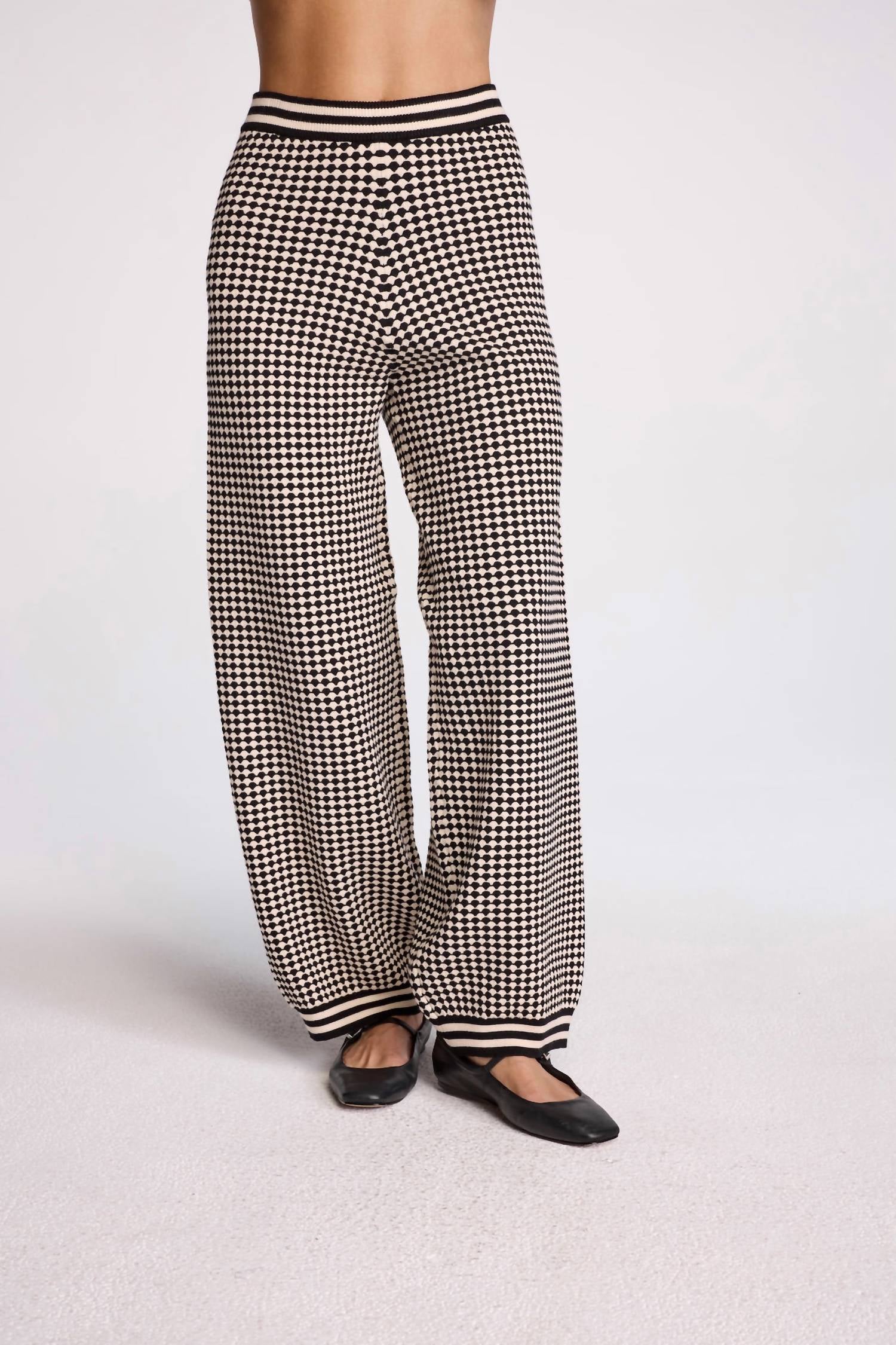 Sundays - Jordan Pants