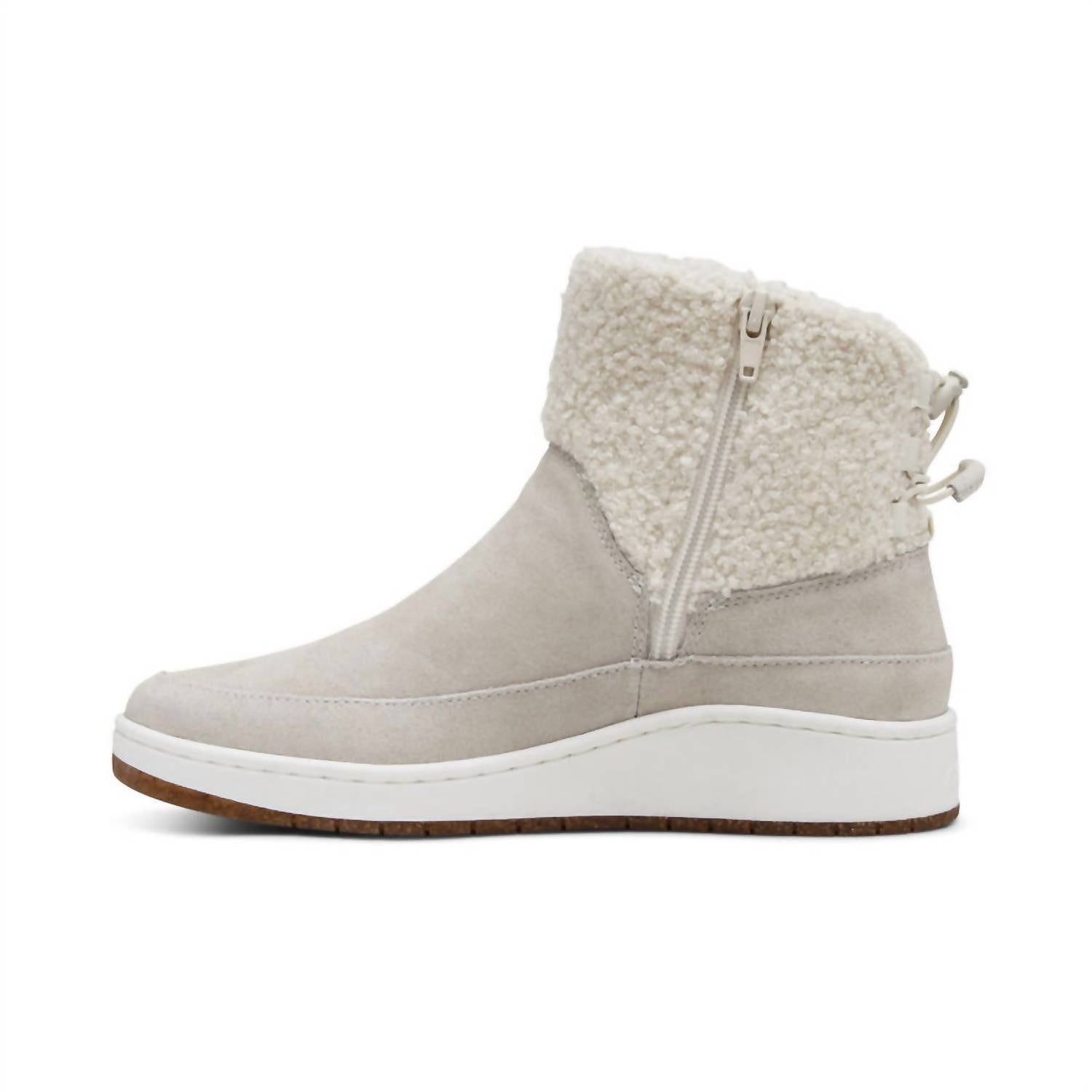 Aetrex - Women's Winnie Winter Boot