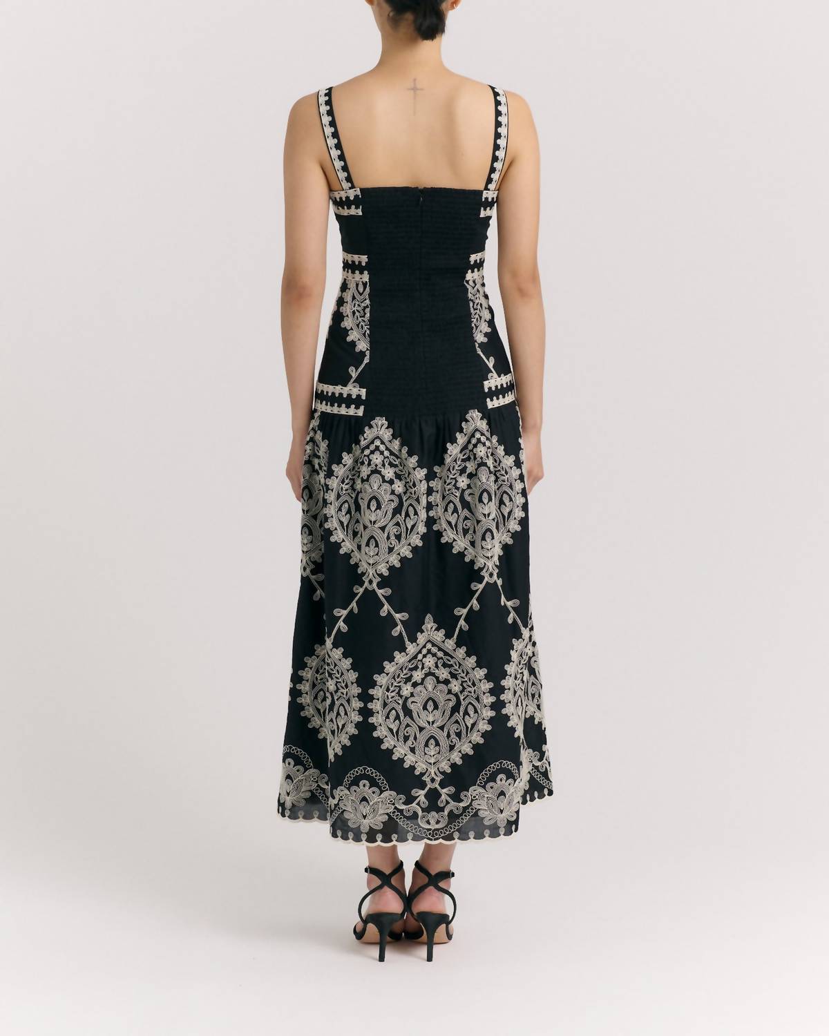 Cartolina Nantucket Adair Midi Dress in noir - women's dress - detail view